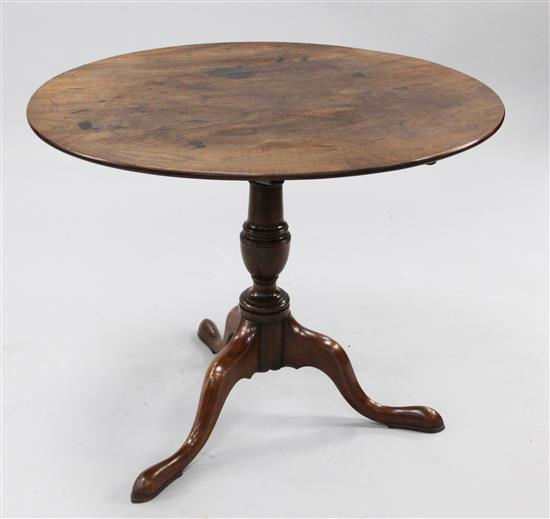 A George II mahogany tilt-top table, D 2ft 11.25in